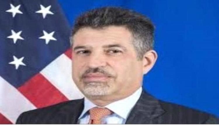 السفير الأمريكي : ضرباتنا تستهدف قدرات الحوثيين