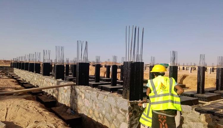 الأعمال الإنشائية في مرحلتها الأولى لمشروع كلية الطب البشري بجامعة شبوة تشارف على الانتهاء