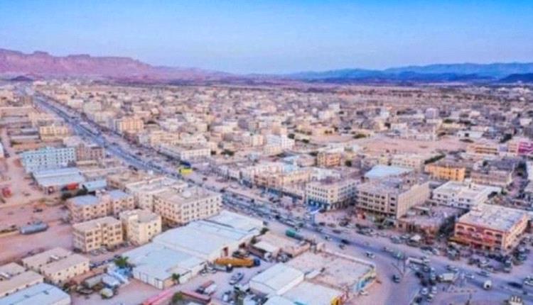 أهالي شبوة يشكون استمرار انقطاع التيار الكهربائي منذ أكثر من أسبوع
