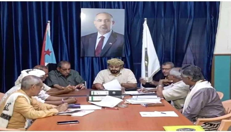 تنفيذية انتقالي خور مكسر تناقش الجوانب التنظيمية والإدارية في اجتماعها الدوري