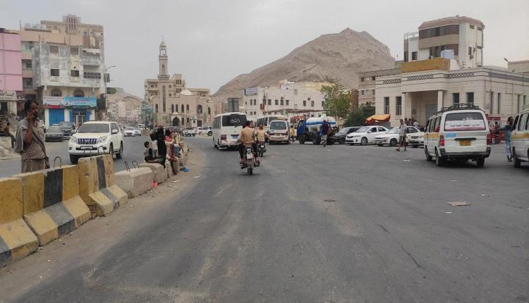 إفلاس الهضبة: ملثمون واستعراضات عسكرية عشوائية أفشلت احتجاجات حضرموت