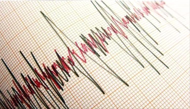 زلزال بقوة 6.7 درجة يضرب جزر كوريل الروسية وتسجيل 10 هزات جديدة في كامتشاتكا