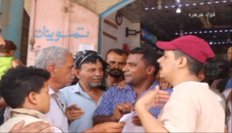 الصناعة والتجارة بالحصين تنفذ حملة نزولات واسعة إلى أسواق المديرية
