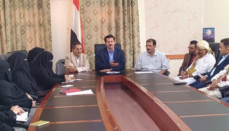 برئاسة نائب وزير التربية.. إقرار تخفيض رسوم المدارس الأهلية في مأرب بنسبة 15% استجابة للتحسن الاقتصادي