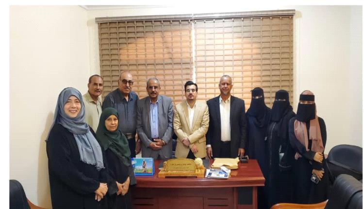 اتحاد الجمعيات والمؤسسات الاجتماعية الخيرية التنموية يزور نائب وزير المياه والبيئة لتهنئته بمنصبه الجديد
