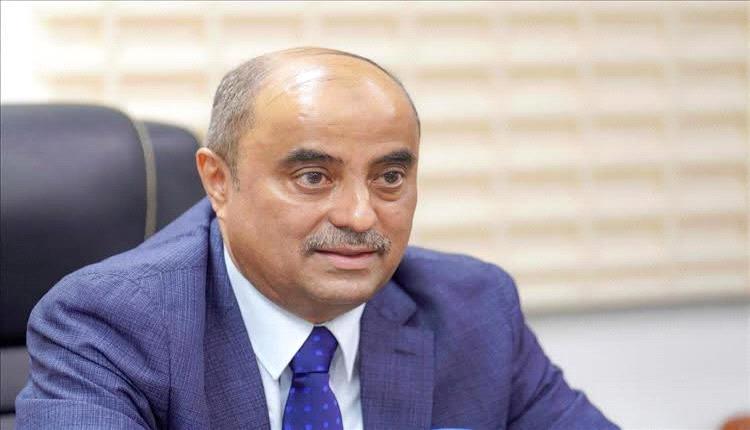 رئيس الوزراء يوجه الهيئة العامة للأراضي بمنح فرصة نهائية للمستثمرين غير الملتزمين او سحب الأراضي الممنوحة لهم