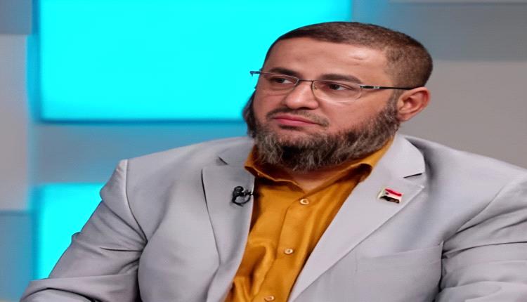 مارب.. اقتصاد موازٍ يلتهم الريال ويغذّي الانهيار ويضغط على الريال ويُسرِّع التضخم.. الى متى؟.