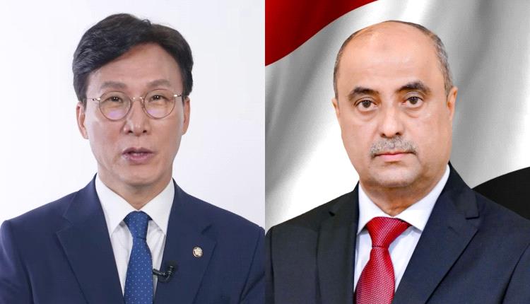 رئيس الوزراء يهنئ نظيره الكوري بمناسبة العيد الوطني