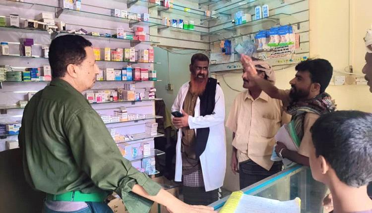 انتقالي أحور والسلطة المحلية ينفذان حملة رقابية على العيادات الطبية والصيدليات بالمديرية