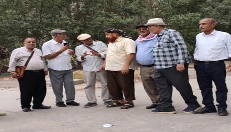 اللواء قاسم عبدالرب يزور مصنع أسمنت باتيس الوحدة