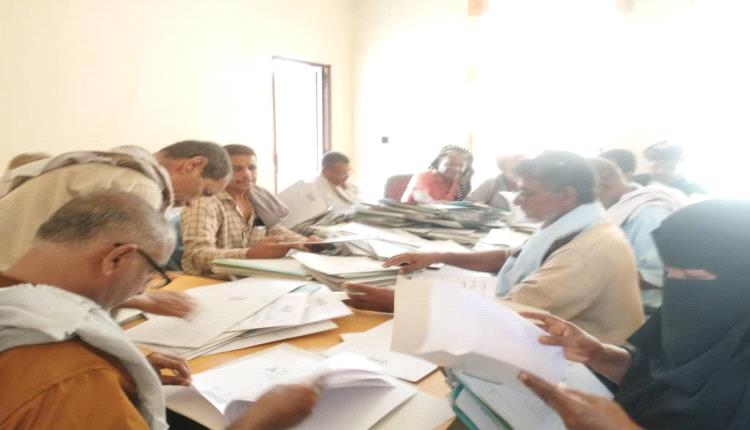 انتقالي خنفر يدشن عمل قاعدةبيانات الشهداء لمراكزالمديرية