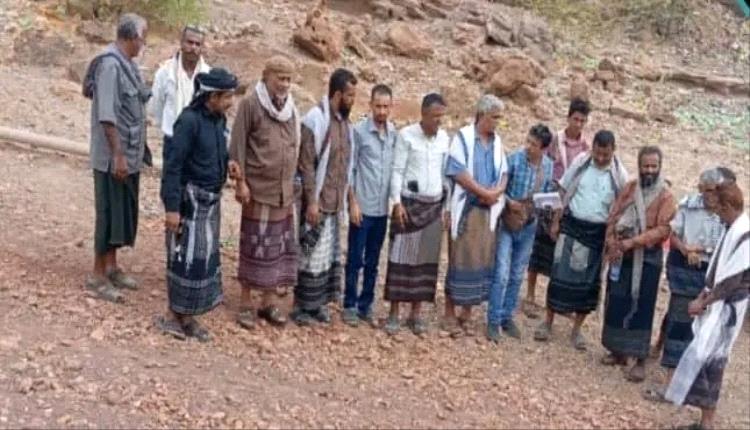 بتوجيهات محافظ شبوة -- مدير عام حبان يدشن مع الفريق الهندسي دراسة أولية 
لسفلتة طريق العرم هدى