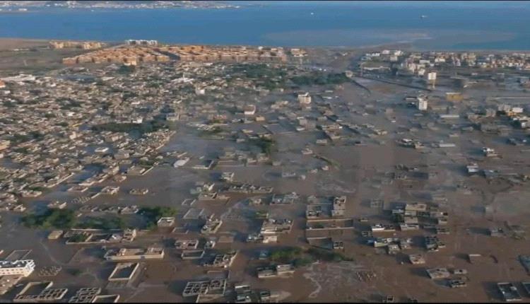 مدارس البريقة تستقبل الأسر المتضررة من السيول