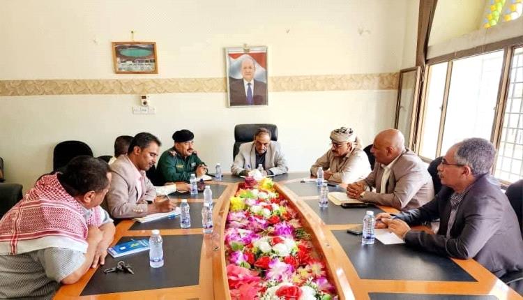 برئاسة الأمين العام: اجتماع يقر إلزام المحلات التجارية بتركيب كاميرات المراقبة