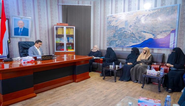 المحافظ بن الوزير يبحث مع صندوق تنمية المهارات تنفيذ مشاريع نوعية لرفع قدرات الكوادر الإدارية والشباب