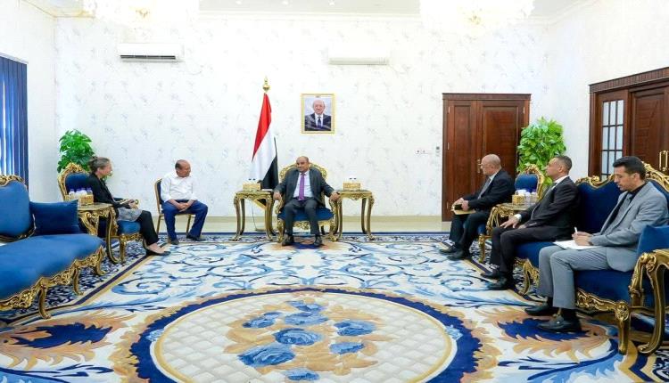 رئيس الوزراء يستقبل سفيرة هولندا لدى اليمن
