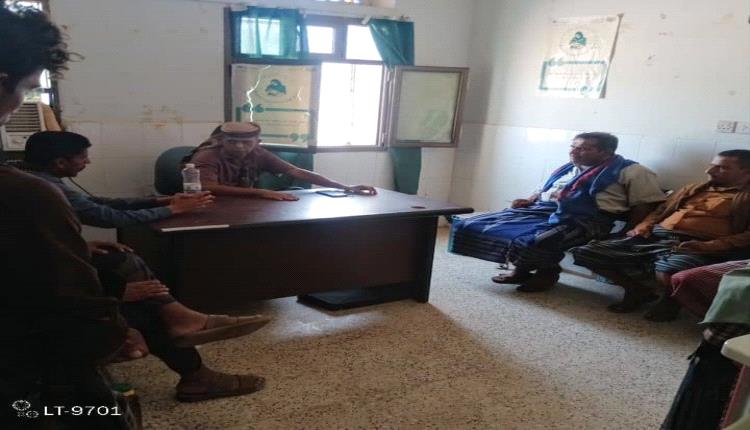 انتقالي الوضيع والسلطة المحلية في المديرية يعقدان لقاء لمناقشة التسعيرة الجديدة للخدمات الاساسيه