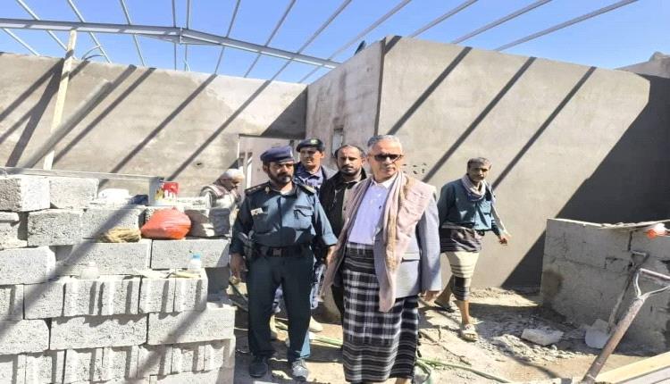 الخليفي يتفقد مستوى الإنجاز في مشروعي مبنى الإصدار الآلي وهنجر هيئة الأراضي