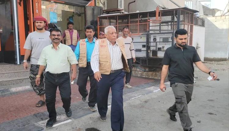 بعد أن تعمد البعض برفع أسعار صرف العملات الأجنبية..

*مدير عام المنصورة يوجه بتنفيذ حملة ضبط محلات الصرافة المخالفة بالمديرية