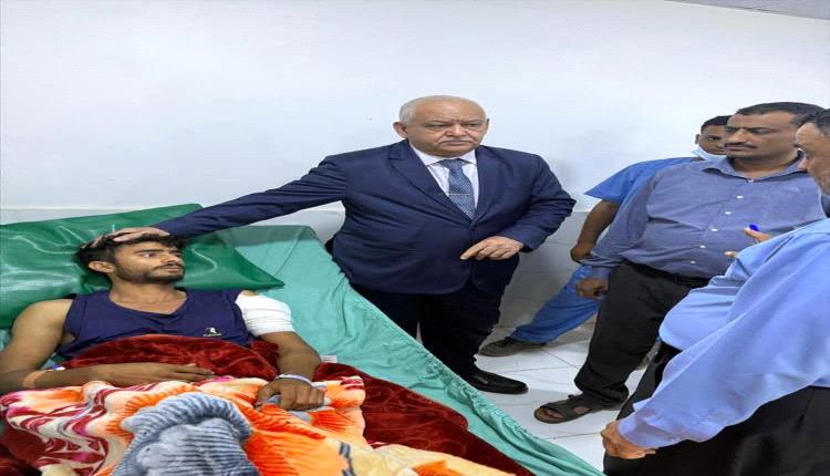 الوزير الوالي يتفقد جرحى معركة وادي حضرموت ويشيد ببطولات القوات الجنوبية