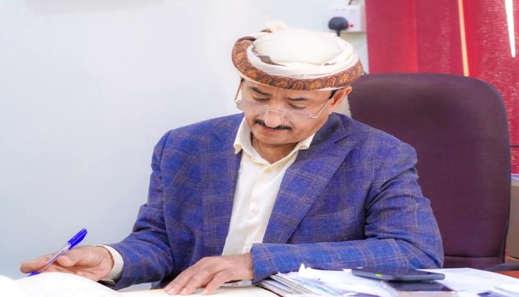 المحافظ بن الوزير يؤكد أهمية التنسيق الأمني والعسكري ويشدد: الاستقرار ركيزة التنمية ومسؤولية الجميع