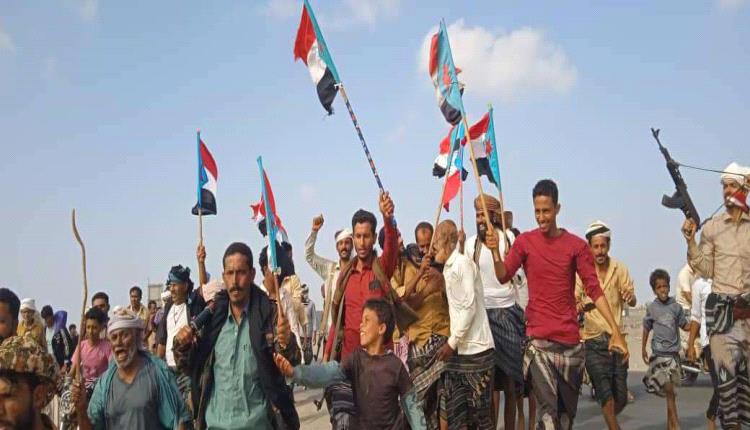 استجابة لدعوة انتقالي لحج.. مسيرة واعتصام جماهيري مفتوح في المضاربة للمطالبة بإعلان دولة الجنوب العربي