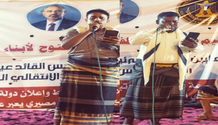 مخيم الاعتصام بزنجبار يحتضن سهرة فنية وأمسية شعرية