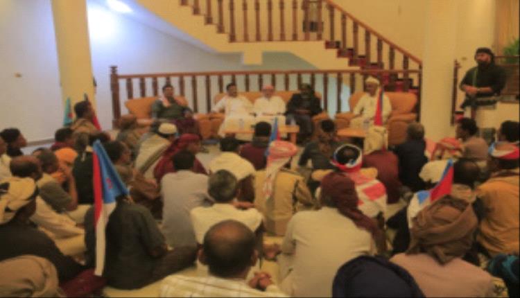 الكثيري يستقبل وفدًا من مديرية حريضة ويثمن تضحيات القوات المسلحة الجنوبية