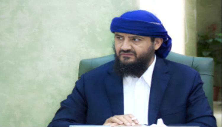 نائب رئيس المجلس الانتقالي يعزّي في وفاة السفير واللواء الركن محمد عبدالرحمن العبادي