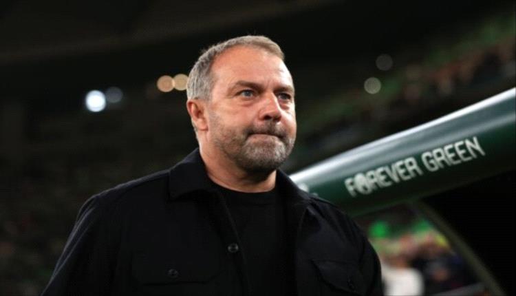 فليك يفضّل الانتظار ويحسم ملف تجديد عقده مع برشلونة بنهاية الموسم