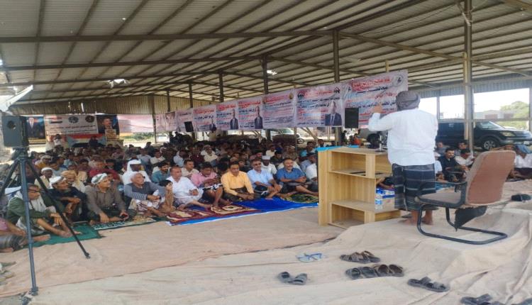 خطيب الجمعة في اعتصام زنجبار
العصا لا تُمسك من المنتصف.