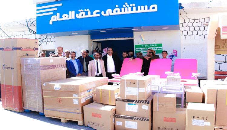 المحافظ بن الوزير يدشّن التجهيزات الطبية للمستشفيات المحورية بتمويل الأشقاء في دولة الإمارات