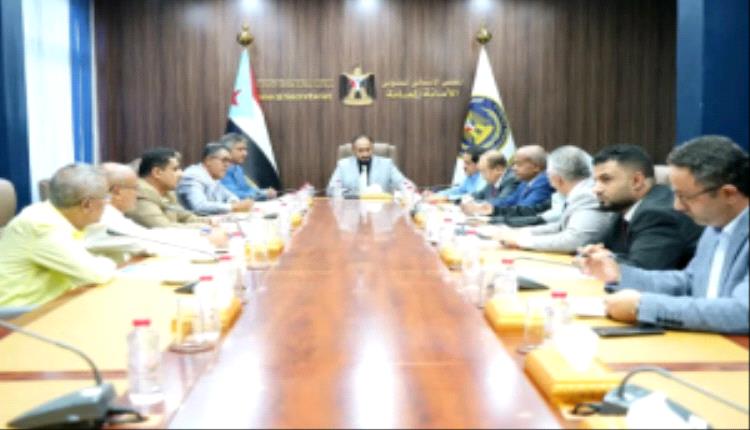 الأمانة العامة تناقش الأداء الدبلوماسي الخارجي للمجلس والحراك الشعبي للجاليات الجنوبية المطالبة بإعلان دولة الجنوب العربي