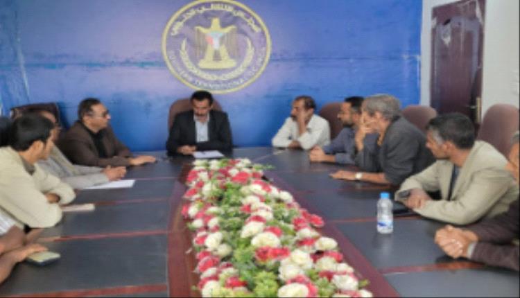 تنفيذية انتقالي عتق تعقد اجتماعها الدوري لشهر ديسمبر وتدعو الجماهير للاحتشاد في الاعتصام