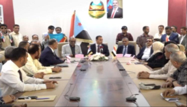 وزارة التربية والتعليم بعدن تؤكد دعمها الكامل للرئيس الزُبيدي وتبارك انتصارات القوات الجنوبية