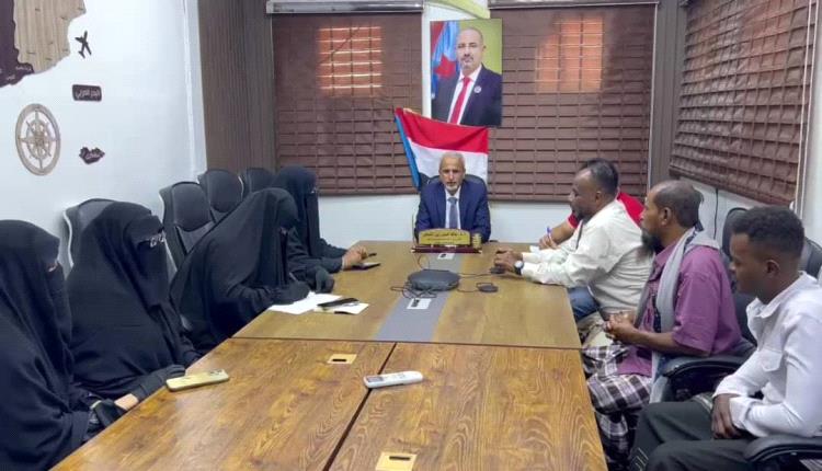 وزارة الصحة العامة والسكان الشبحي يلتقي وفدًا من مكتب الصحة في محافظة المهرة ويناقش معه الاحتياجات الصحية للمحافظة