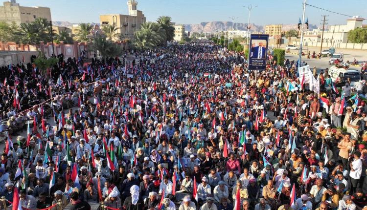 محمد باحفين يتساءل: هل تشهد مليونية سيئون غداً إعلان دولة الجنوب العربي؟