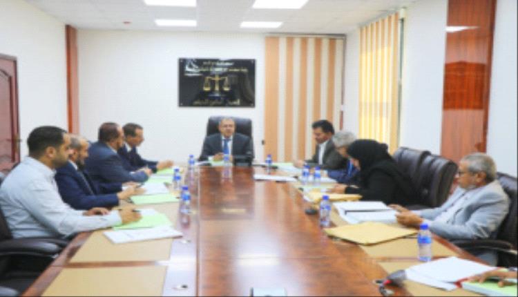 مجلس القضاء الأعلى يقر رفع الحصانة عن قاضٍ وإحالة آخرين إلى مجلس المحاسبة