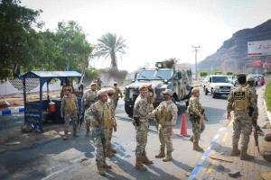 قوات العاصفة تُحكم سيطرتها على قصر معاشيق بالكامل بعد مغادرة آخر كتيبة من الحماية الرئاسية