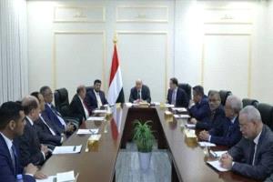 قراءة جنوبية: العليمي يعيد إنتاج نهج 1994 ويصعّد ضد الجنوب