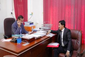 المحافظ بن الوزير يطّلع على أوضاع مكتب النقل وخطة النشاط للعام 2026م