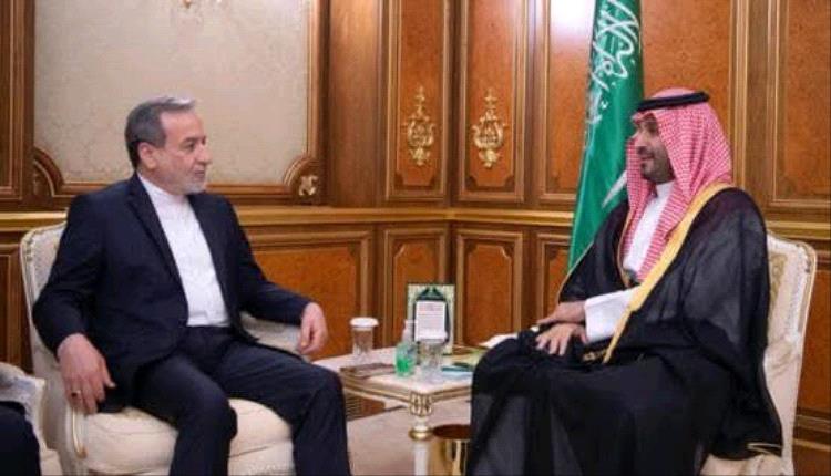 ولي العهد السعودي يستقبل وزير الخارجية الإيراني لبحث الأوضاع الإقليمية