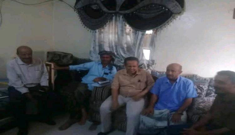 رئيس انتقالي لحج يزور مدير الإدارة الإدارية والمالية في انتقالي المحافظة