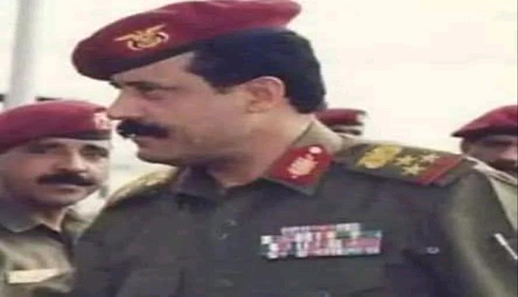 اللواء الركن هيثم قاسم طاهر يعزي وزير الدفاع محسن الداعري في وفاة عمه