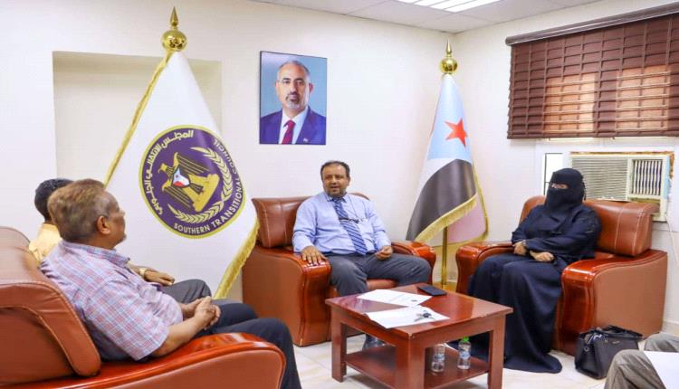 انتقالي العاصمة عدن يناقش ترتيبات إقامة المخيم الصيفي الطلابي الأول