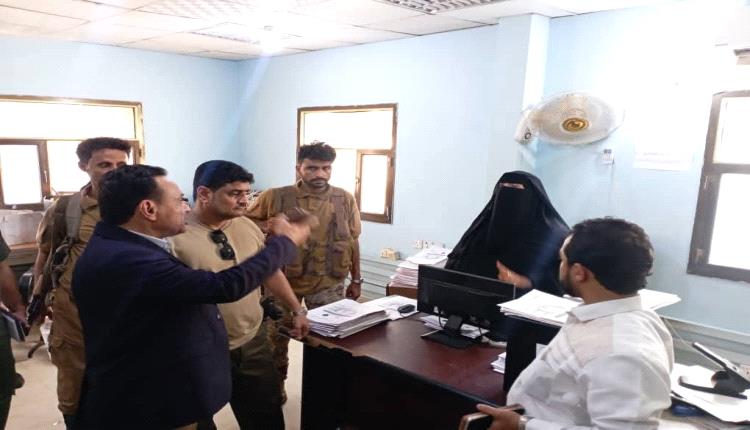 مدير عام أمن محافظة أبين يستقبل مدير عام التوجيه المعنوي والعلاقات العامة بوزارة الداخلية
