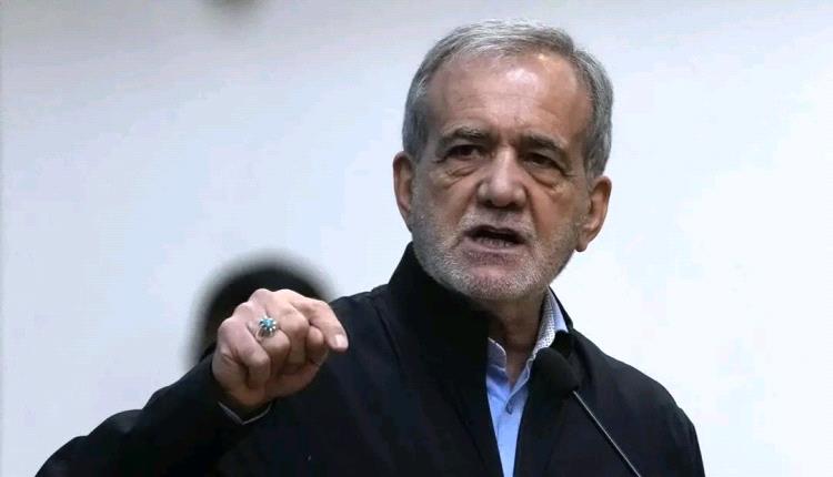 الرئيس الإيراني يقترح نقل العاصمة إلى مكان جديد