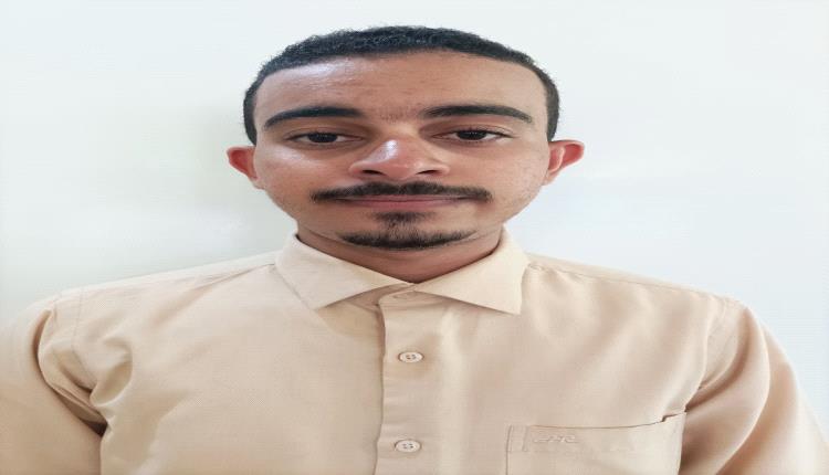 مديرعام حبان يهنئ الطالب عمرو ضياء عمر لحصولة على المركز الثاني في المحافظة لشهادة الثانوية العامة