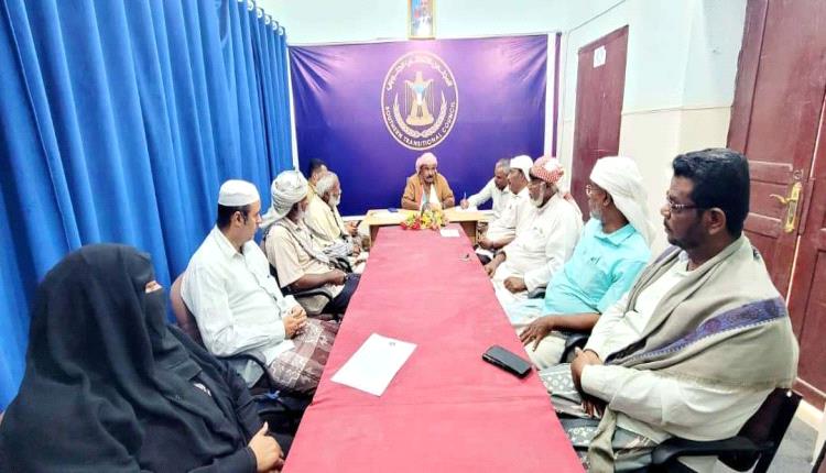 تنفيذية انتقالي تريم تقف أمام تدهور الأوضاع المعيشية والخدمية بالمديرية