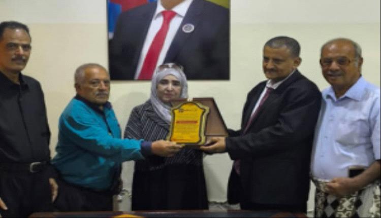 نقابة الصحفيين الجنوبيين تُكرم الأستاذ الدكتور أمين العلياني المدافع عن الجنوب والرائد في خدمة الإعلام الجنوبي